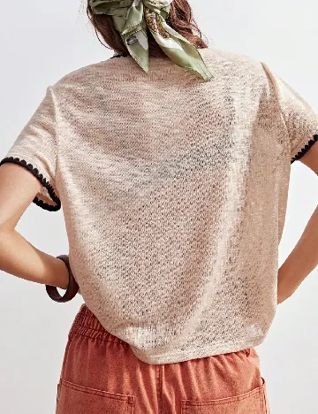 Tricou SHEIN, crem