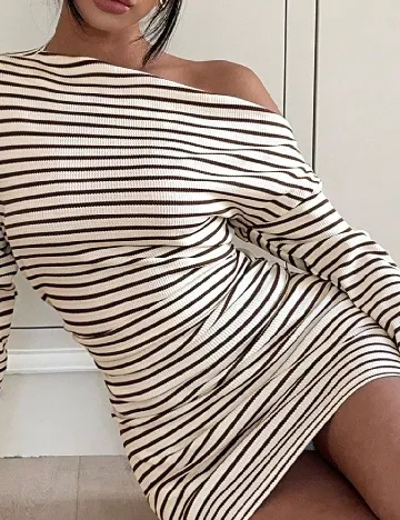 Rochie scurta SHEIN, crem