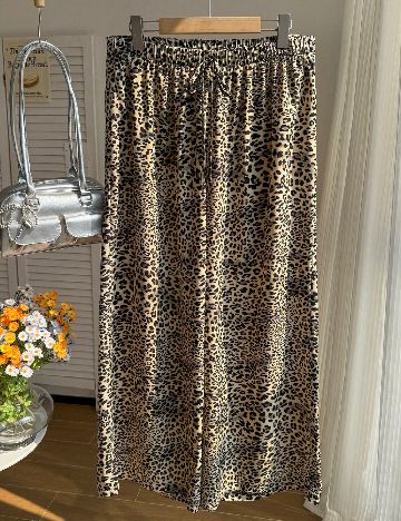Pantaloni SHEIN CURVE, animal print