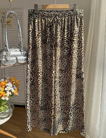 Pantaloni SHEIN CURVE, animal print