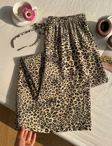 Pantaloni SHEIN CURVE, animal print