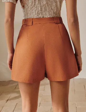 Pantaloni scurti Anewsta, maro