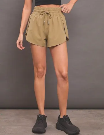 Pantaloni scurti SHEIN, crem