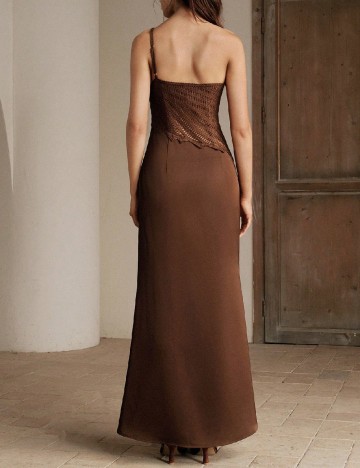 Rochie Anewsta, maro