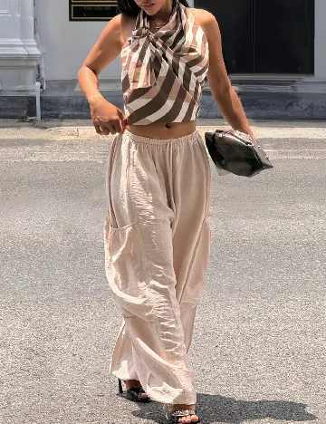 Pantaloni SHEIN, crem
