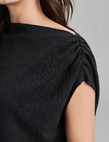 Top SHEIN, negru