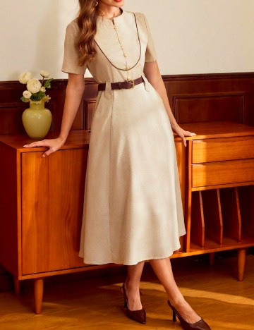 Rochie medie SHEIN, crem
