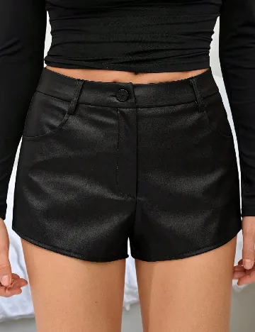 Pantaloni scurti SHEIN, negru