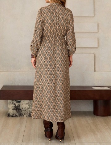 Rochie medie SHEIN CURVE, maro