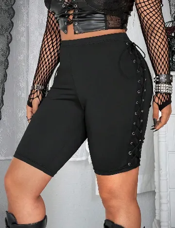 Pantaloni scurti SHEIN CURVE, negru