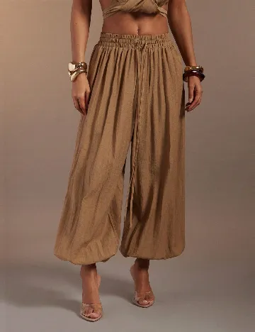 Pantaloni SHEIN, maro
