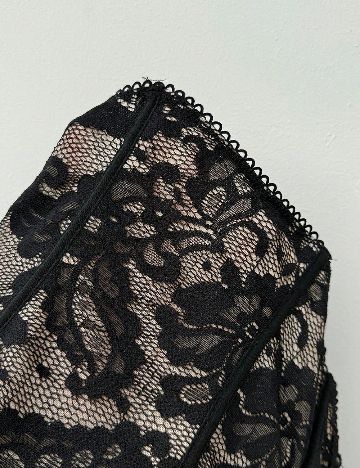 Top SHEIN CURVE, crem/negru