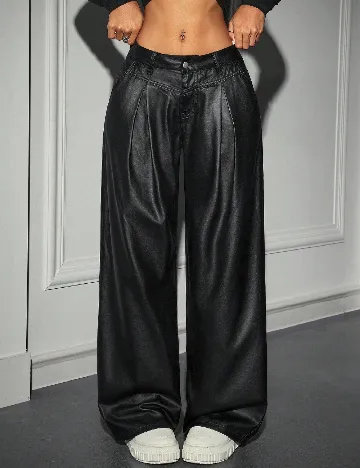 Pantaloni SHEIN, negru