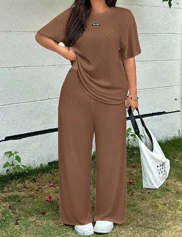 Compleu SHEIN CURVE, maro