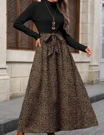 Rochie lunga Emery Rose, animal print