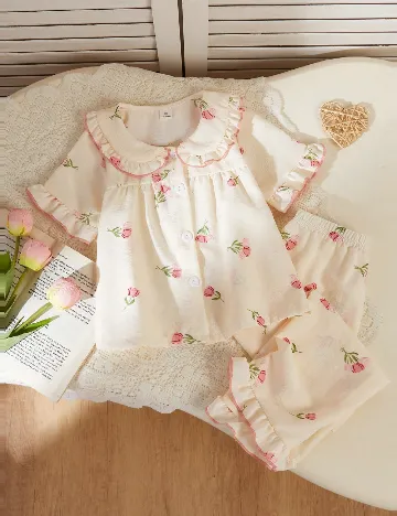 Pijama Shein Kids, crem