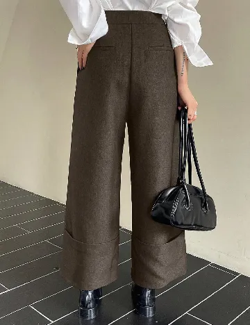 Pantaloni Dazy, maro