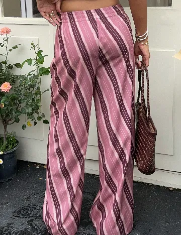 Pantaloni SHEIN, roz
