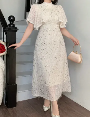 Rochie medie SHEIN, crem