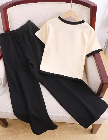 Compleu Shein Kids, crem/negru