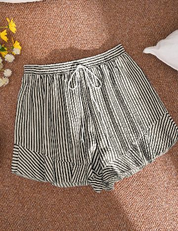 Pantaloni scurti SHEIN CURVE, crem