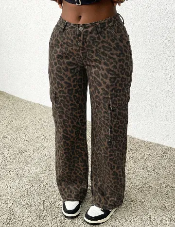 Pantaloni SHEIN, animal print