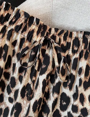 Pantaloni SHEIN CURVE, animal print