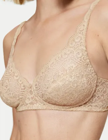 Sutien Triumph, crem