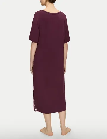 Rochie de noapte Triumph, mov