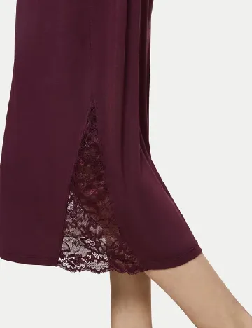 Rochie de noapte Triumph, mov