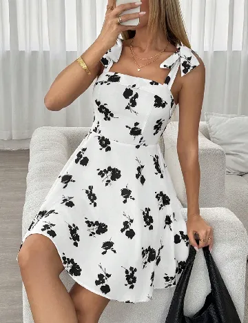Rochie scurta SHEIN, alb