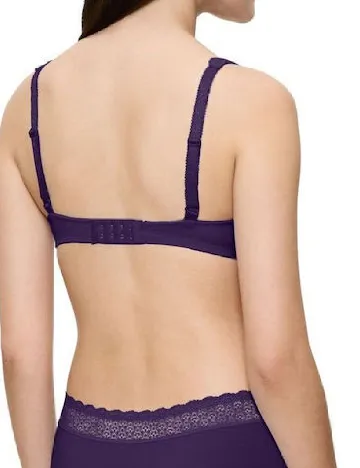 Sutien Triumph, mov