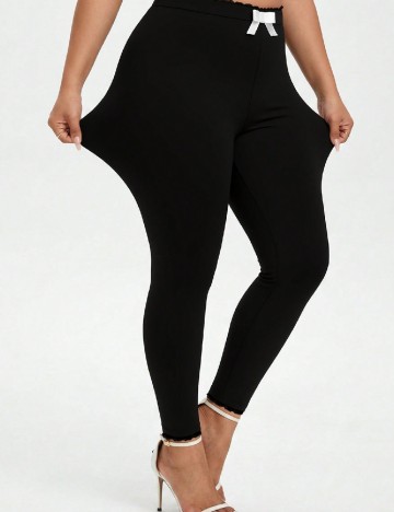 Pantaloni SHEIN CURVE, negru