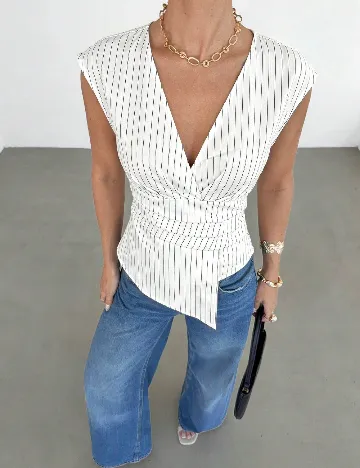 Top SHEIN, alb