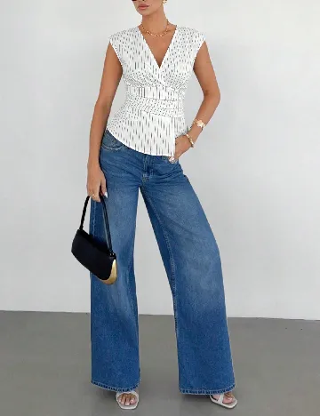 Top SHEIN, alb