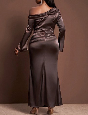 Rochie lunga SHEIN CURVE, maro