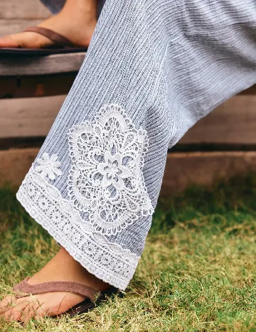 Pantaloni SHEIN, gri