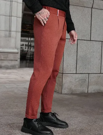 Pantaloni SHEIN, grena