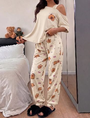 Pijama SHEIN, crem