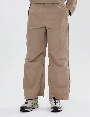 Pantaloni Musero, maro