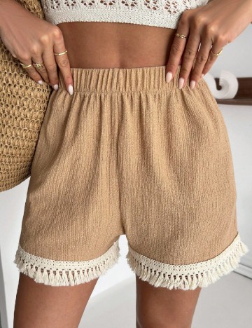 Pantaloni scurti SHEIN, bej