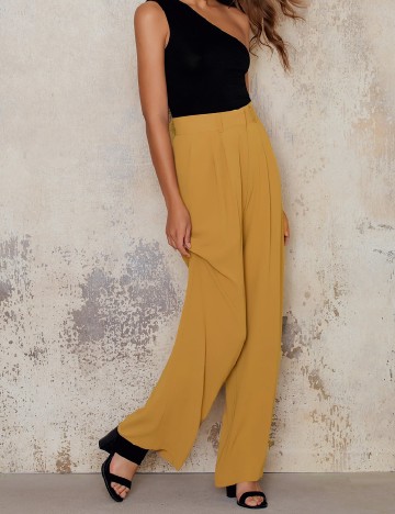 Pantaloni NA-KD, mustar