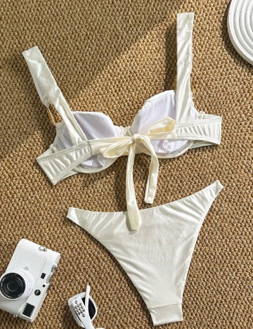 Costum de baie SHEIN, ecru