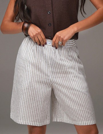 Pantaloni scurti SHEIN, alb