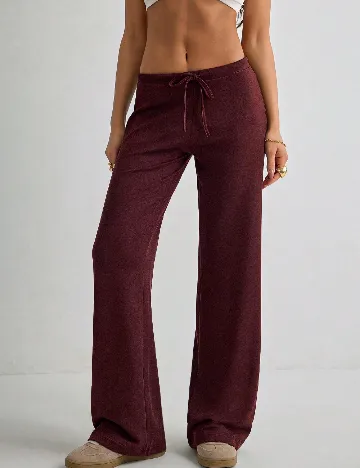Pantaloni SHEIN, visiniu