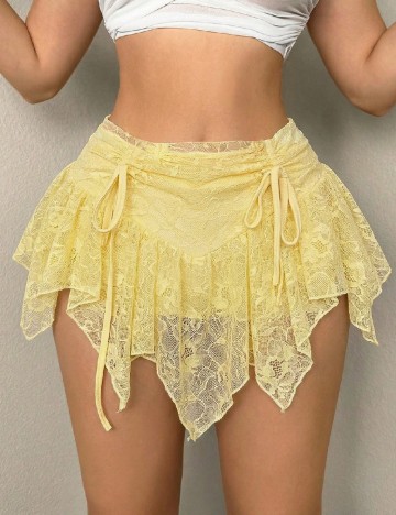 Pantaloni scurti SHEIN, galben