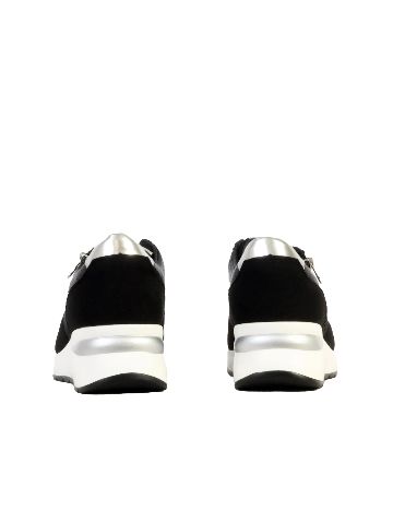 Adidasi, negru