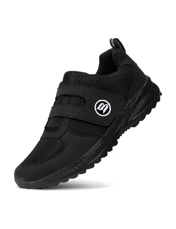 Adidasi, negru