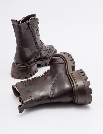 Ghete Luvishoes, maro