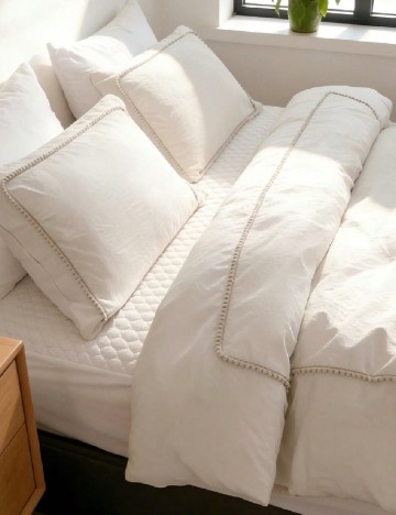 Set lenjerie SHEIN, bej